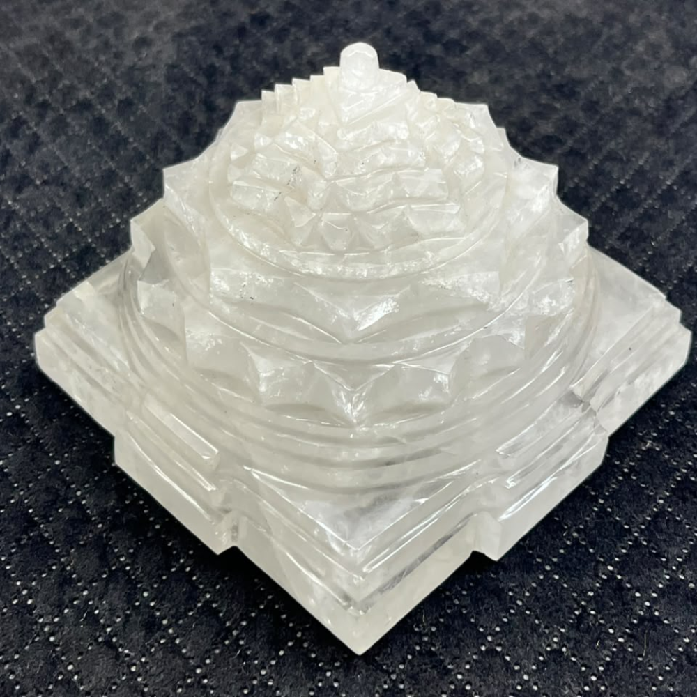 Sphatik Shreeyantra-2200gms