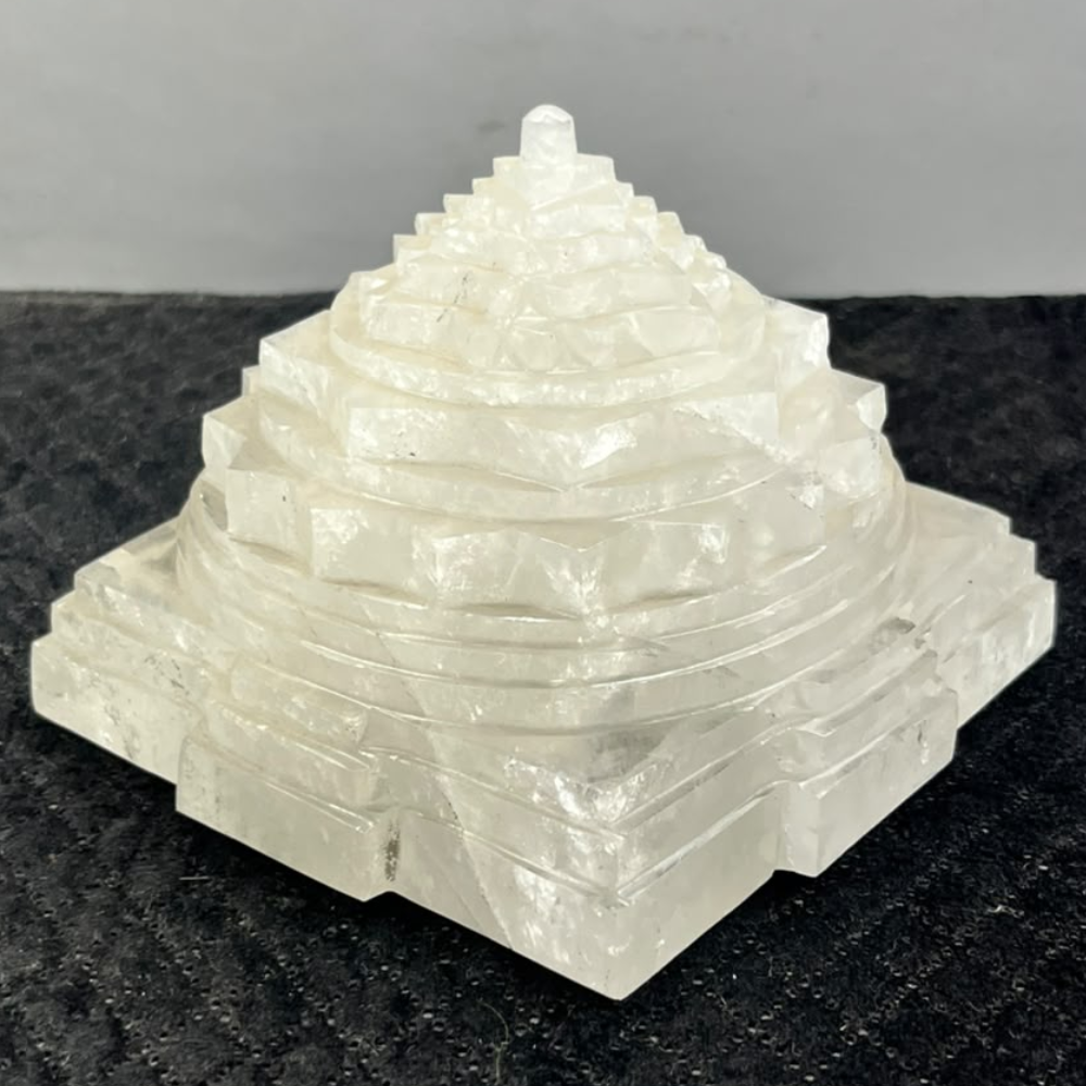 Sphatik Shreeyantra-2200gms