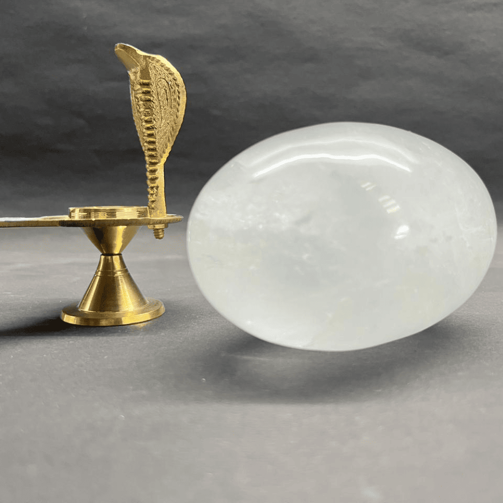 Sphatik Lingam (670gm/4.15inch)