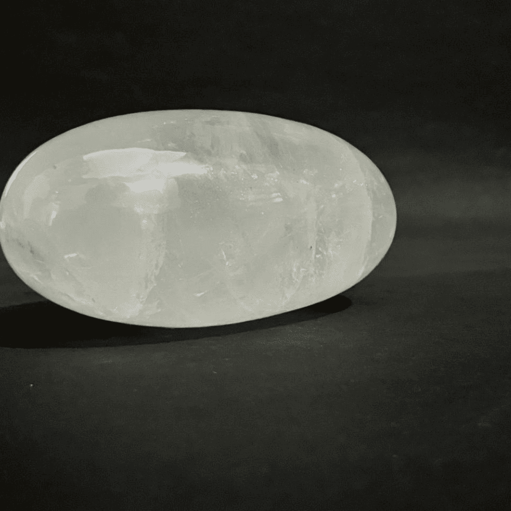 Sphatik Lingam (440gm/4.2inch)